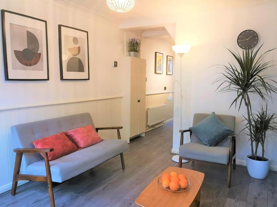 Cute Cottage 4 Mins From Cafes Station And Sea St Leonards-on-Sea Buitenkant foto
